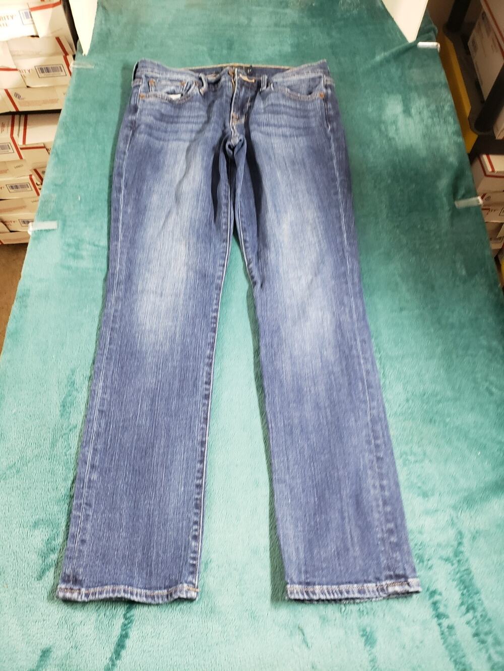 Lucky Brand Jeans Size 6 Womens Blue Stretch Pants Mid Rise Sweet Straight